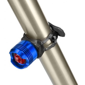 Фонарь габаритный задний JY-3006T, синий Фонарь габаритный задний JY-3006T, синий